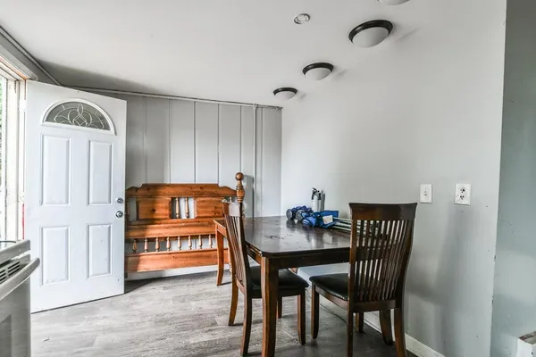 $350,000 | 202 East Main Street, Norwood Young America, MN 55397