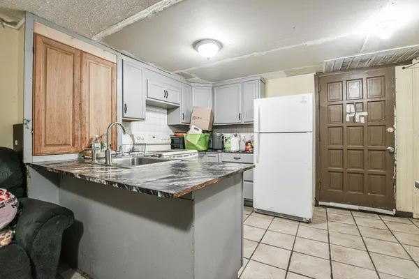 $350,000 | 202 East Main Street, Norwood Young America, MN 55397