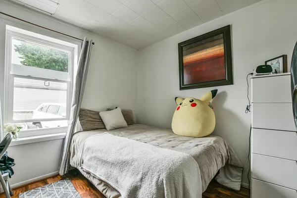 $350,000 | 202 East Main Street, Norwood Young America, MN 55397