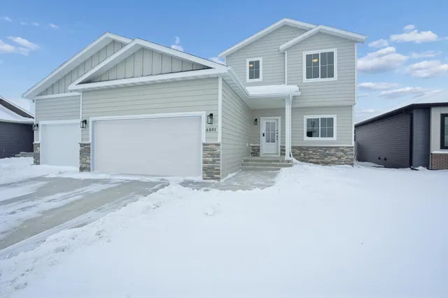 $524,364 | 6891 14th Street South, Fargo, ND 58104