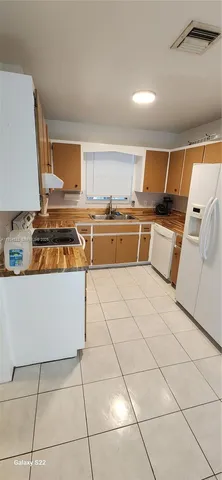 $2,950 | 1514 North Federal Highway, Unit 2, Lake Worth, FL 33460