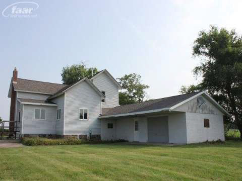 8875 West Henderson Road Elsie, MI 48831 - Photo 8 of 25 20418419-7.JPG