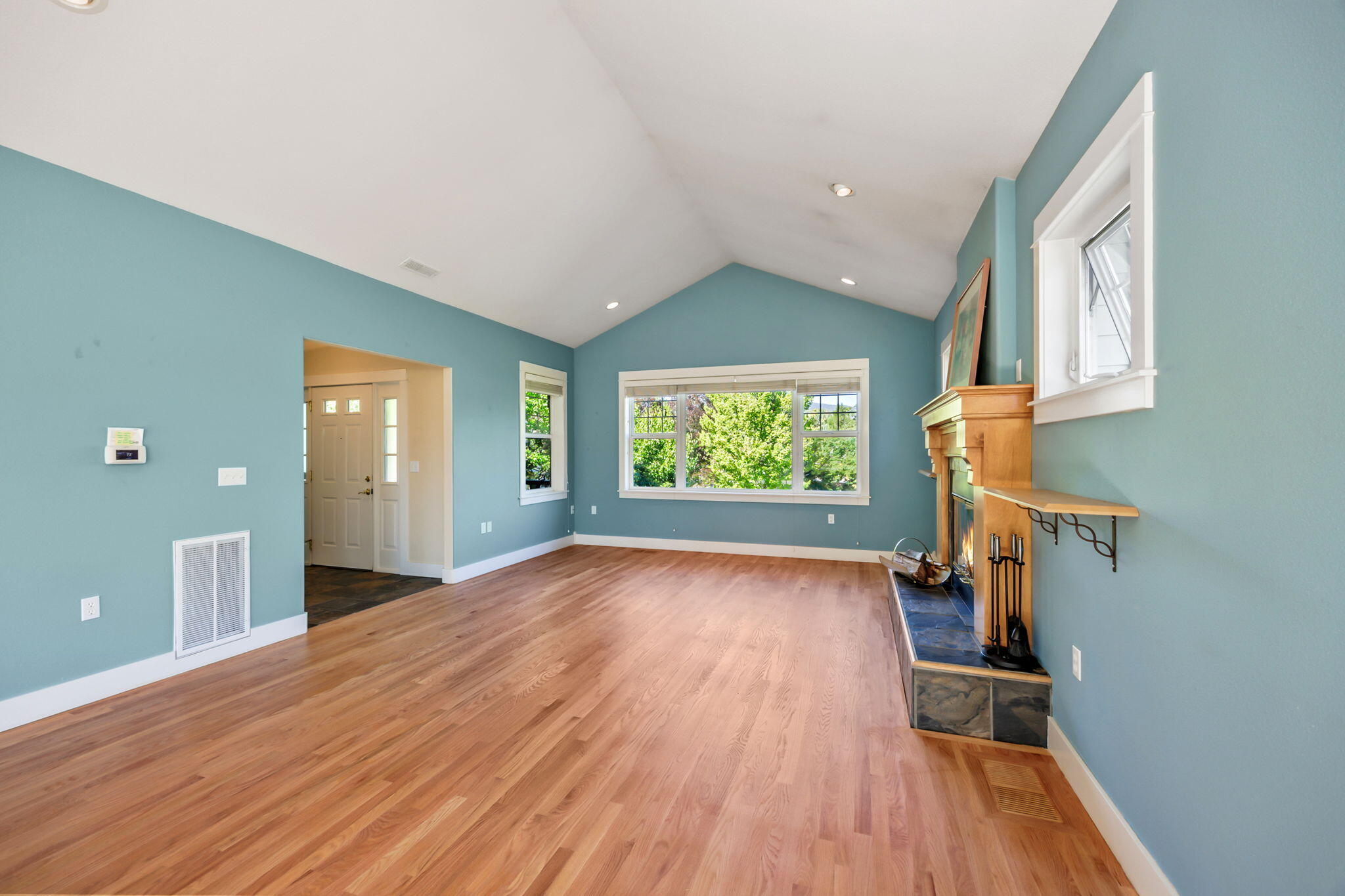 770 River Rock Road Ashland, OR 97520 - Photo 12 of 45 ApxRR (16)