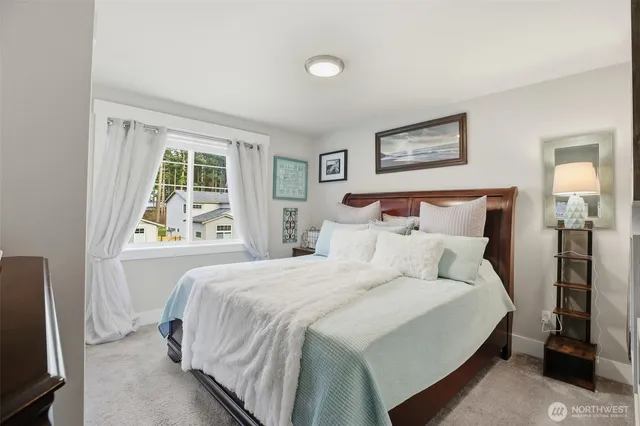 $874,999 | 1189 Seawall Lane, Oak Harbor, WA 98277