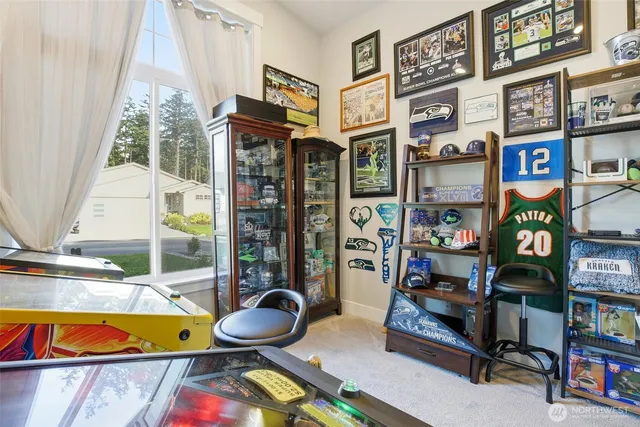 $874,999 | 1189 Seawall Lane, Oak Harbor, WA 98277