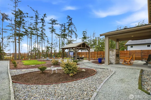 $874,999 | 1189 Seawall Lane, Oak Harbor, WA 98277