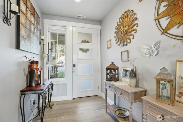 $874,999 | 1189 Seawall Lane, Oak Harbor, WA 98277