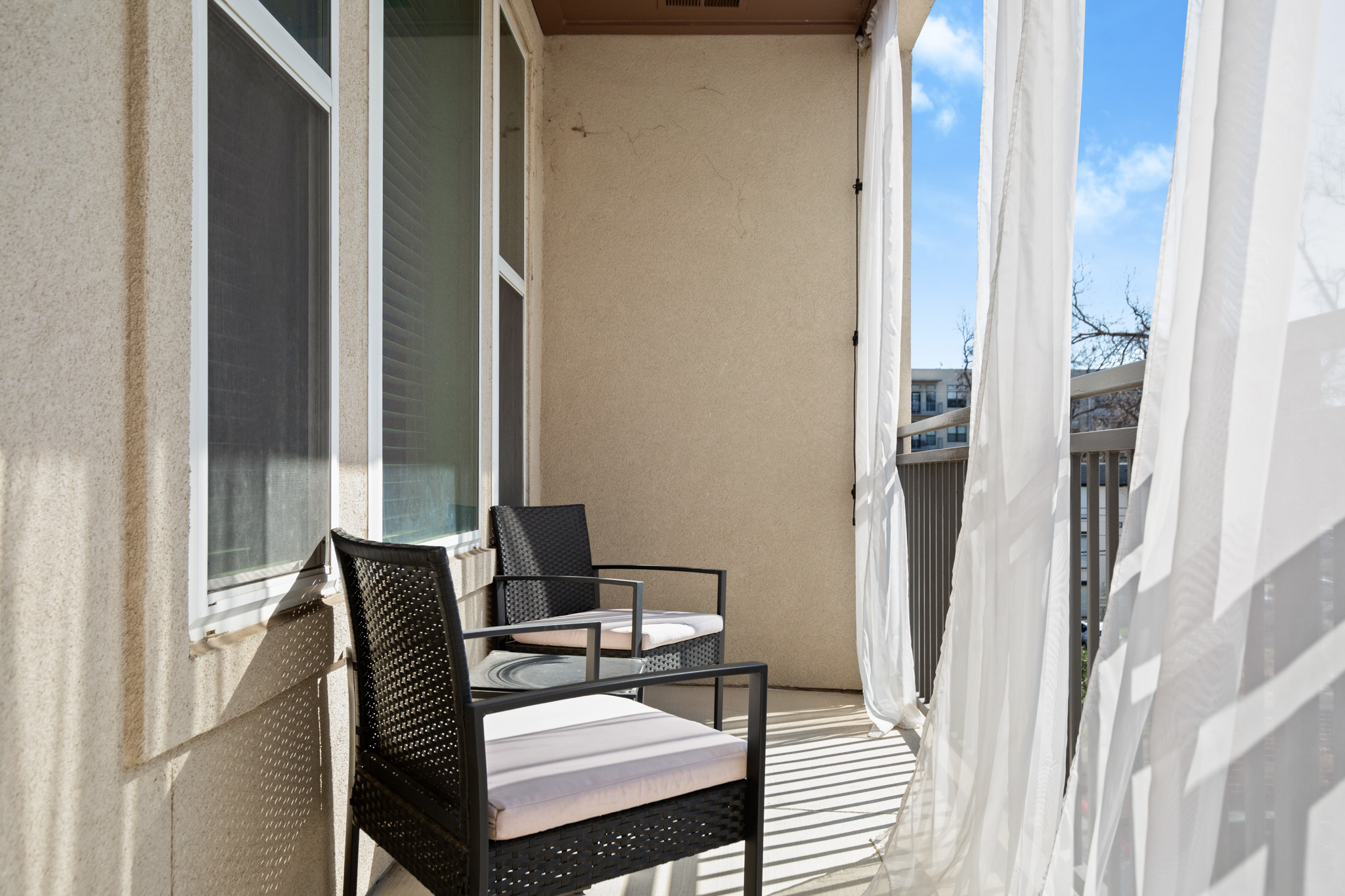 1900 Barton Springs Road, Unit 3038 Austin, TX 78704 - Photo 24 of 38 View of balcony