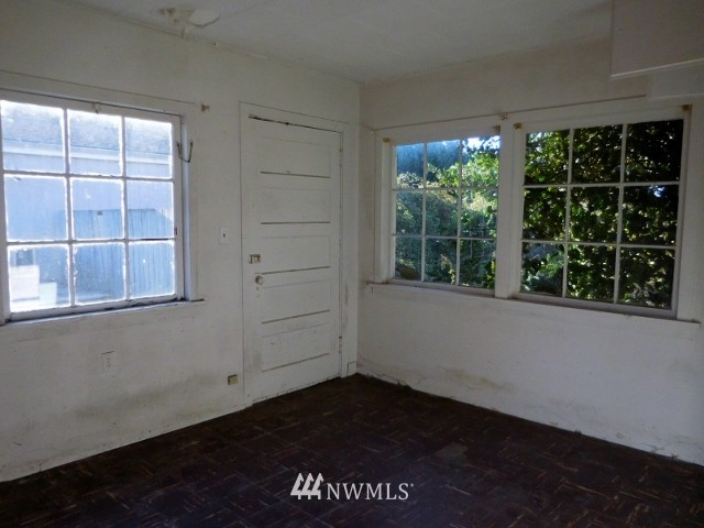 11291 Southeast Sedgwick Road Port Orchard, WA 98366 - Photo 13 of 21 Gallery Image 13