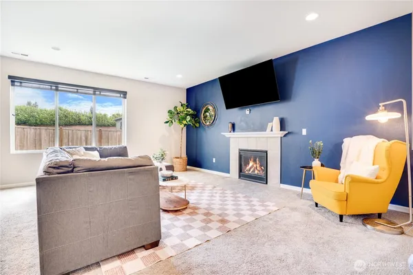 $610,000 | 17109 83rd Ave Court East, Puyallup, WA 98375