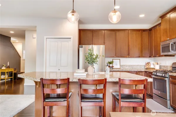 $610,000 | 17109 83rd Ave Court East, Puyallup, WA 98375