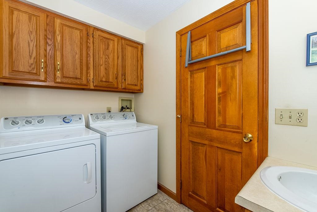 27 Chestnut Pasture Road Concord, NH 03301 - Photo 13 of 40