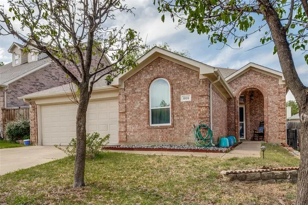 $375,000 | 805 East Huitt Lane, Euless, TX 76040