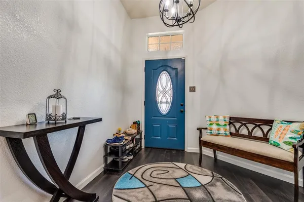 $375,000 | 805 East Huitt Lane, Euless, TX 76040