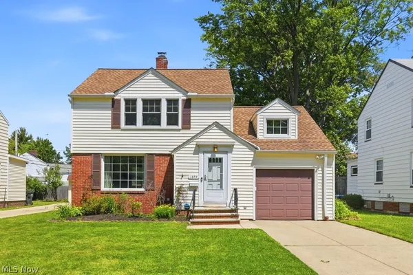 $200,000 | 1379 Winston Road, South Euclid, OH 44121