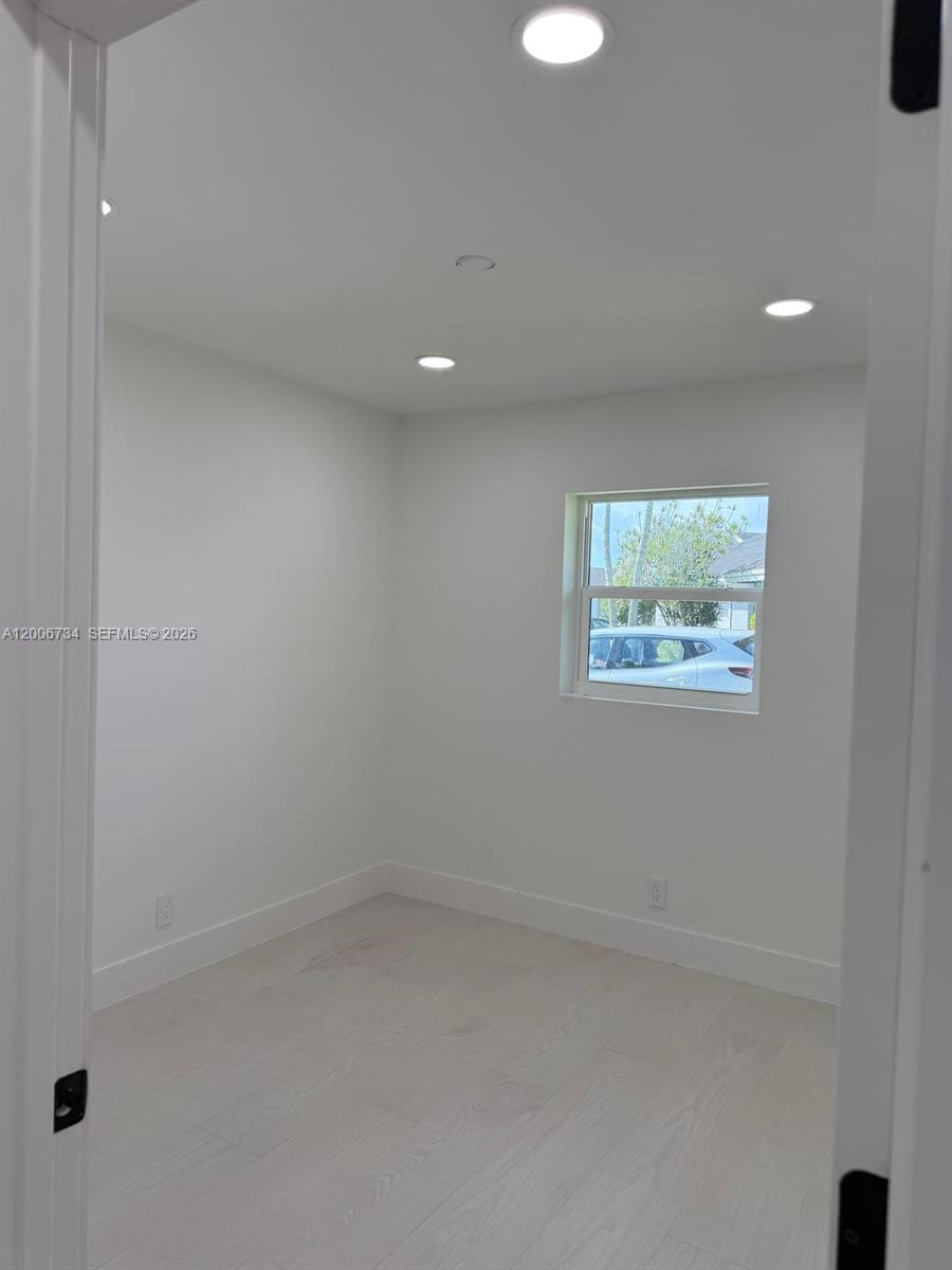7917 Chula Vista Crescent Boca Raton, FL 33433 - Photo 12 of 28 a view of an empty room