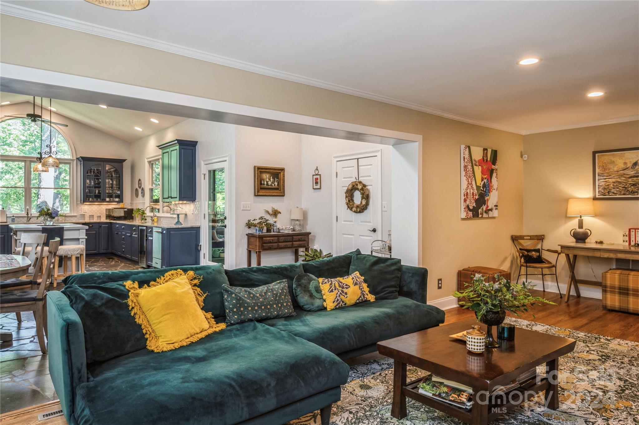 4027 Rutherford Drive Charlotte, NC 28210 - Photo 9 of 48 a living room with furniture and wooden floor
