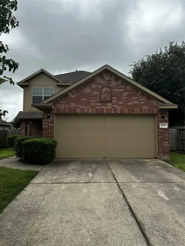 $2,100 | 4330 Sprangletop Avenue, Baytown, TX 77521