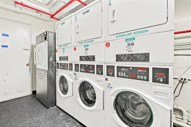 $115,000 | 3176 Decatur Avenue, Unit 1I | Norwood