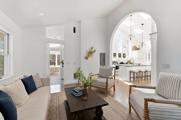 $1,575,000 | 86 Harry Kemp Way, Unit B, Provincetown, MA 02657