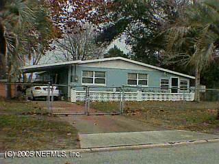 741 Vecuna Road Atlantic Beach, FL 32233 - Photo 1 of 1 a view of a house with a yard