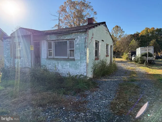 $599,900 | 16120 Brandy Road, Culpeper, VA 22701