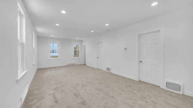 $179,900 | 922 Kentucky Avenue, Sheboygan, WI 53081