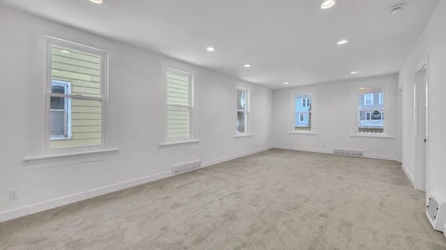 $179,900 | 922 Kentucky Avenue, Sheboygan, WI 53081