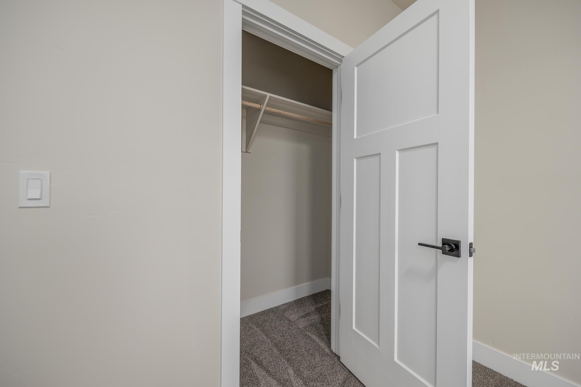 1367 Hansen Road Weiser, ID 83672 - Photo 18 of 36 View of closet