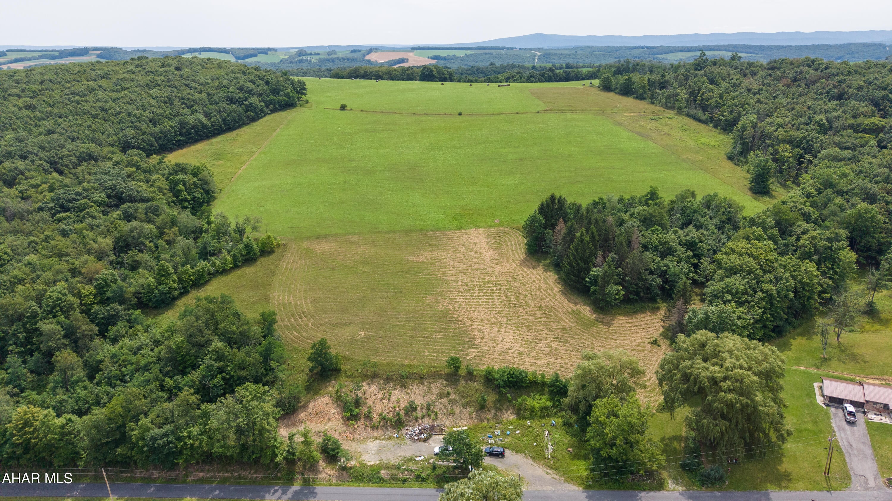 636 Kanouff Road New Paris, PA 15554 - Photo 73 of 83 Gallery Image 73