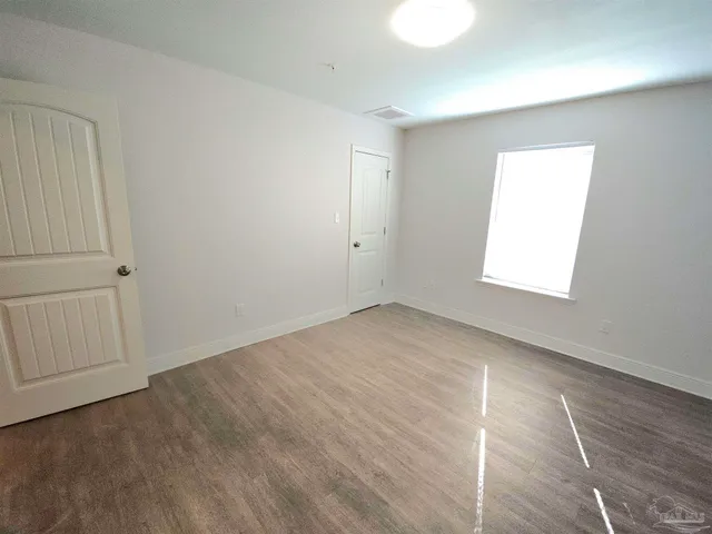 $1,200 | 313 North Navy Boulevard, Unit 1B, Pensacola, FL 32507