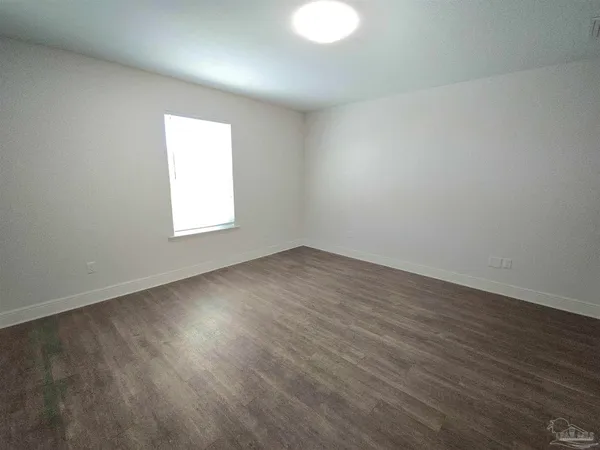 $1,200 | 313 North Navy Boulevard, Unit 1B, Pensacola, FL 32507