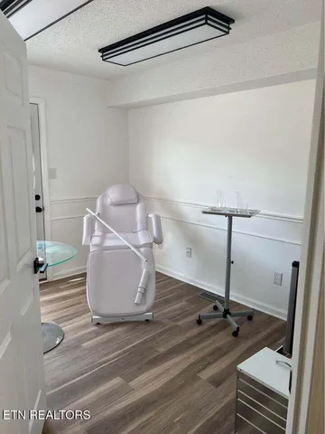 $2,750 | 315 Ebenezer Road, Knoxville, TN 37923