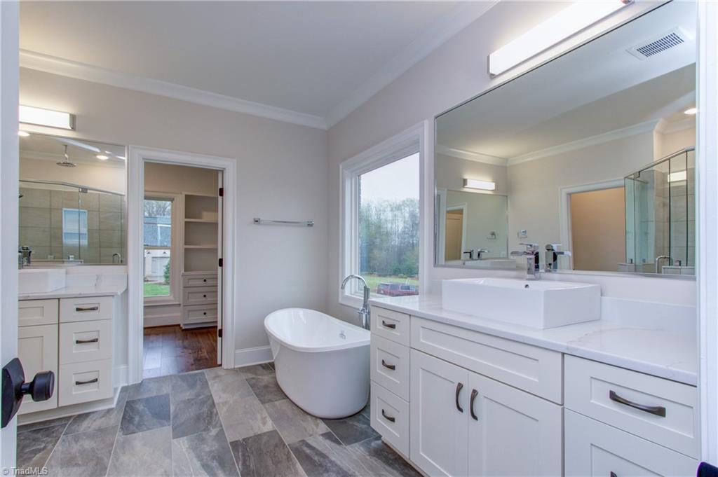 8507 Parkchester Place Oak Ridge, NC 27310 - Photo 24 of 46 Gallery Image 24