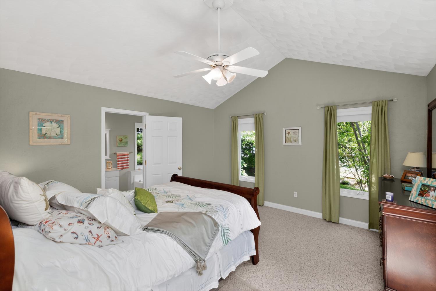 55526 South Thompson Lane Three Rivers, MI 49093 - Photo 18 of 49 55526 S Thompson Ln Three-large-019-059-
