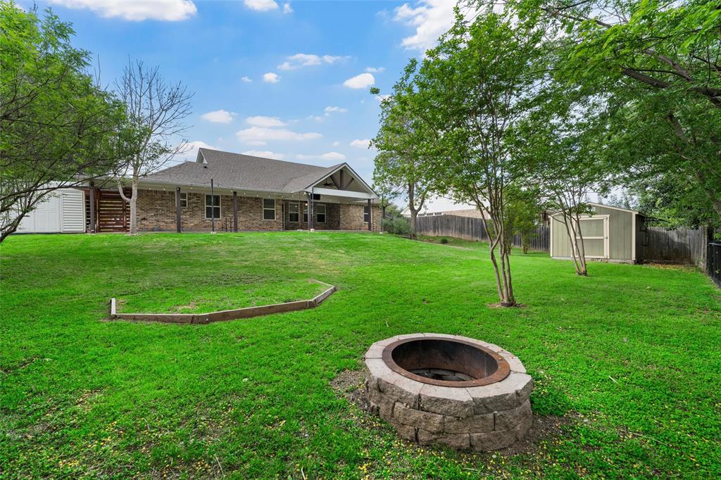 8224 Forest Ridge Drive Woodway, TX 76712 - Photo 30 of 38 a view of outdoor space and yard