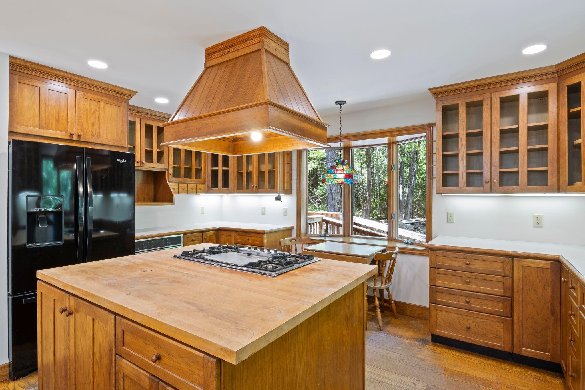 358 Pine Hill Road Berwick, ME 03901 - Photo 6 of 76 Kitchen