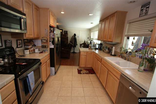 4105 Garlan Lane Reno, NV 89509 - Photo 2 of 9 Photo 2