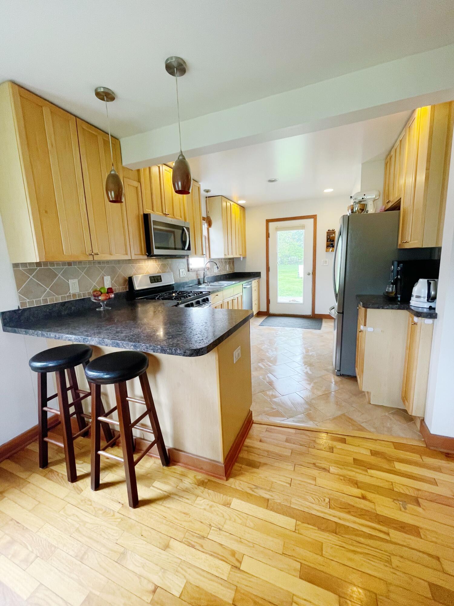 2380 Hulett Road Okemos, MI 48864 - Photo 3 of 36 Gallery Image 3