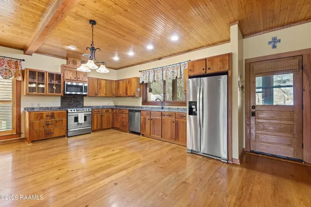 $369,000 | 86 Hidden Hills Lake Road, Arnaudville, LA 70512