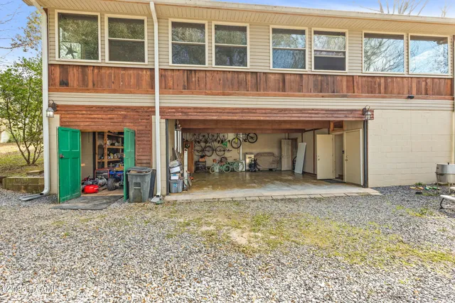 $369,000 | 86 Hidden Hills Lake Road, Arnaudville, LA 70512