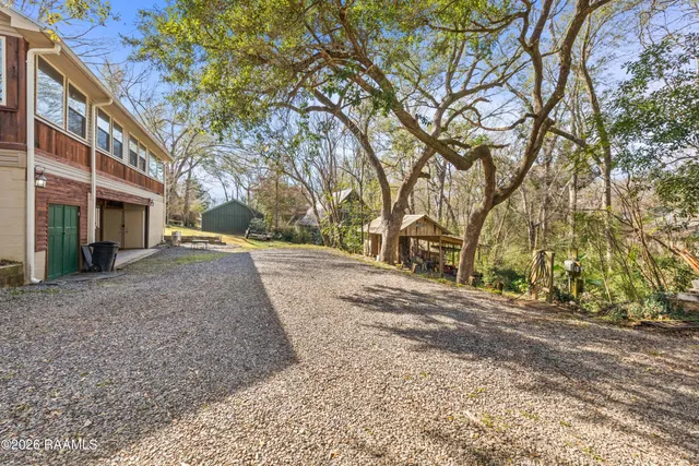 $369,000 | 86 Hidden Hills Lake Road, Arnaudville, LA 70512