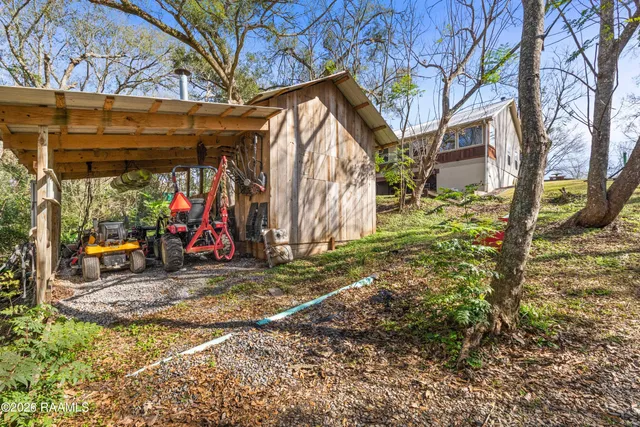 $369,000 | 86 Hidden Hills Lake Road, Arnaudville, LA 70512