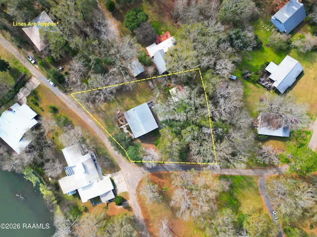 $369,000 | 86 Hidden Hills Lake Road, Arnaudville, LA 70512