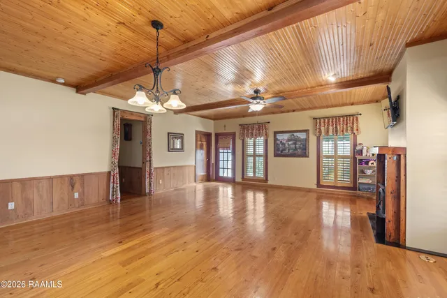 $369,000 | 86 Hidden Hills Lake Road, Arnaudville, LA 70512