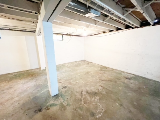 2961 Stuart Street Indianapolis, IN 46218 - Photo 15 of 16