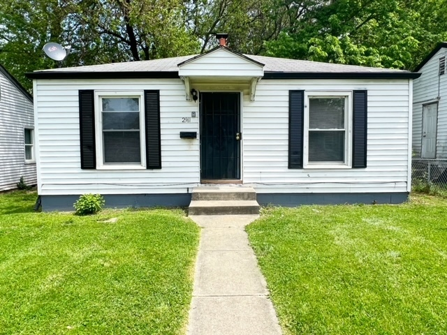 2961 Stuart Street Indianapolis, IN 46218 - Photo 2 of 16