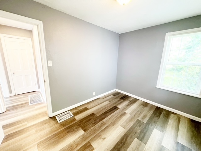 2961 Stuart Street Indianapolis, IN 46218 - Photo 5 of 16