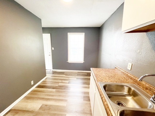 2961 Stuart Street Indianapolis, IN 46218 - Photo 8 of 16