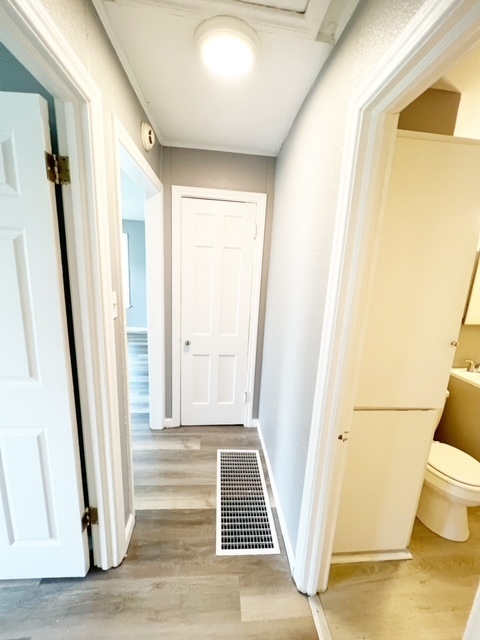 2961 Stuart Street Indianapolis, IN 46218 - Photo 10 of 16